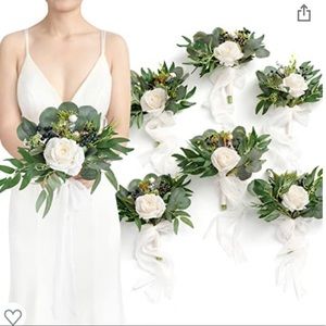 8 Beautiful Artificial Bridesmaid Bouquets